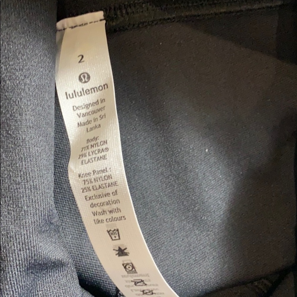 NWT Lululemon black  in focus run tight size 2 - Picture 7 of 10